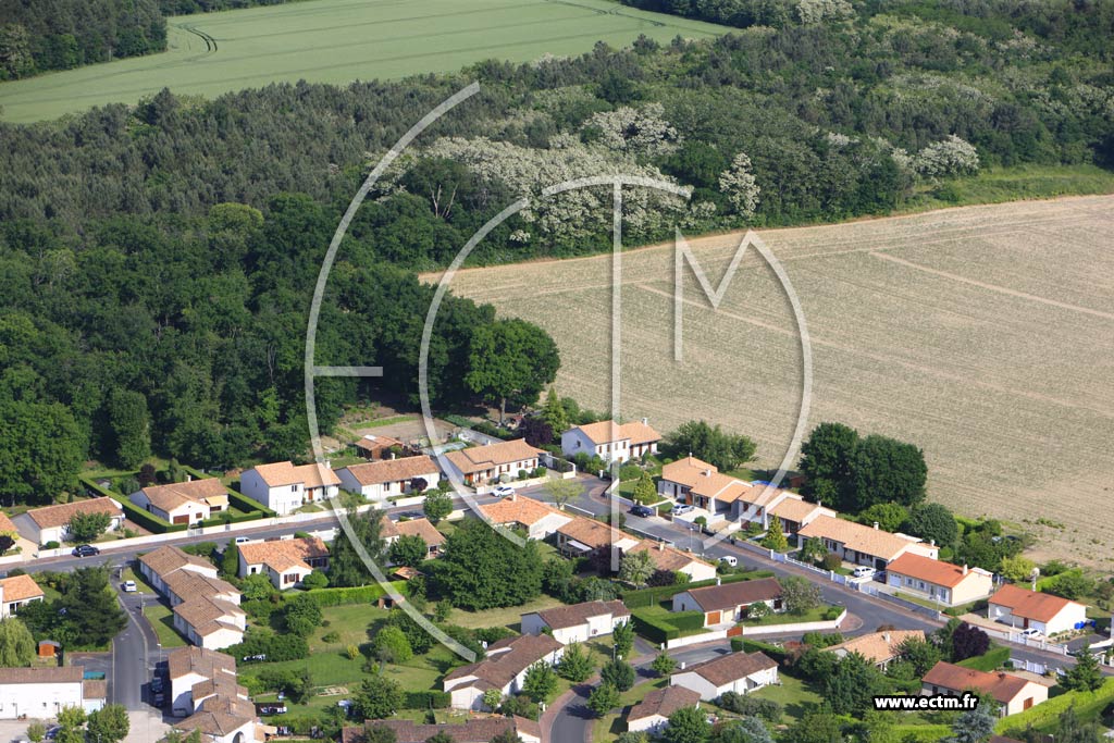 Photo arienne de Cenon-sur-Vienne