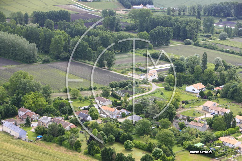 Photo arienne de Chabournay (La Giraudire)