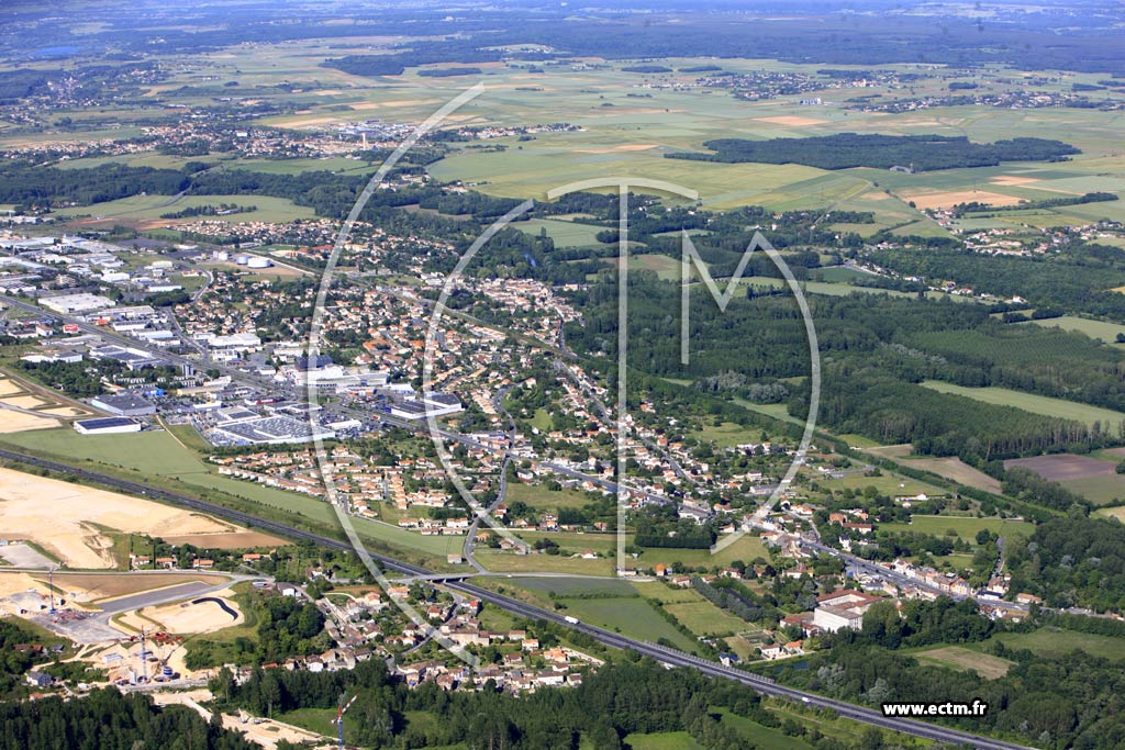 Photo arienne de Chasseneuil-du-Poitou