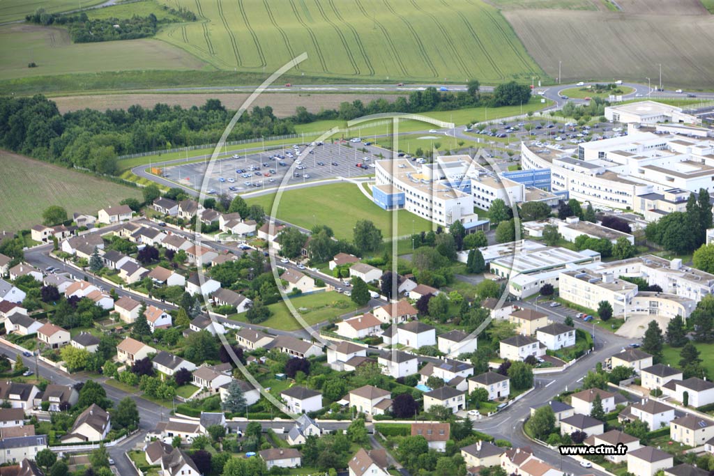 Photo arienne de Chtellerault (Faubourg Nord)
