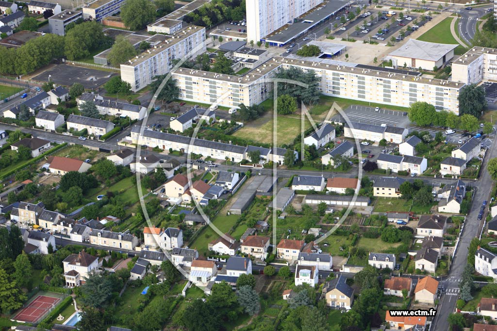 Photo arienne de Chtellerault (Faubourg Sud)