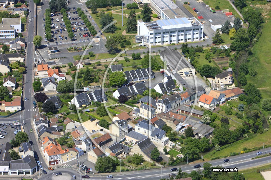 Photo arienne de Chtellerault (La Brelandire)