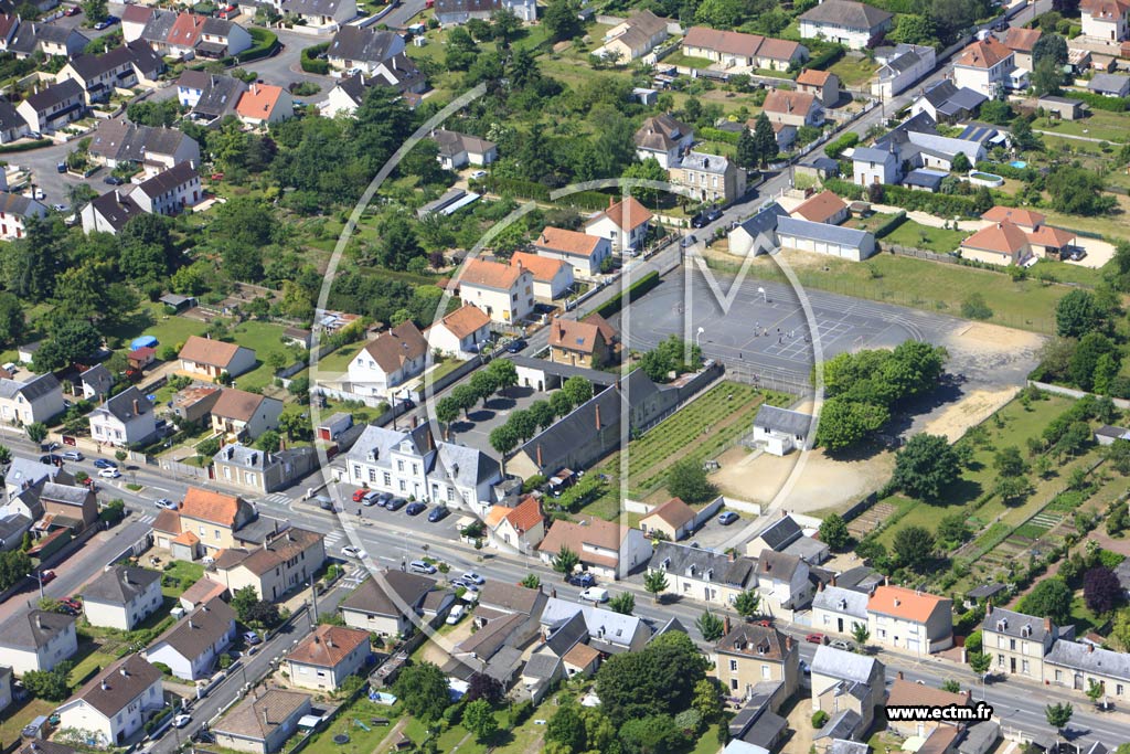 Photo arienne de Chtellerault (La Brelandire)
