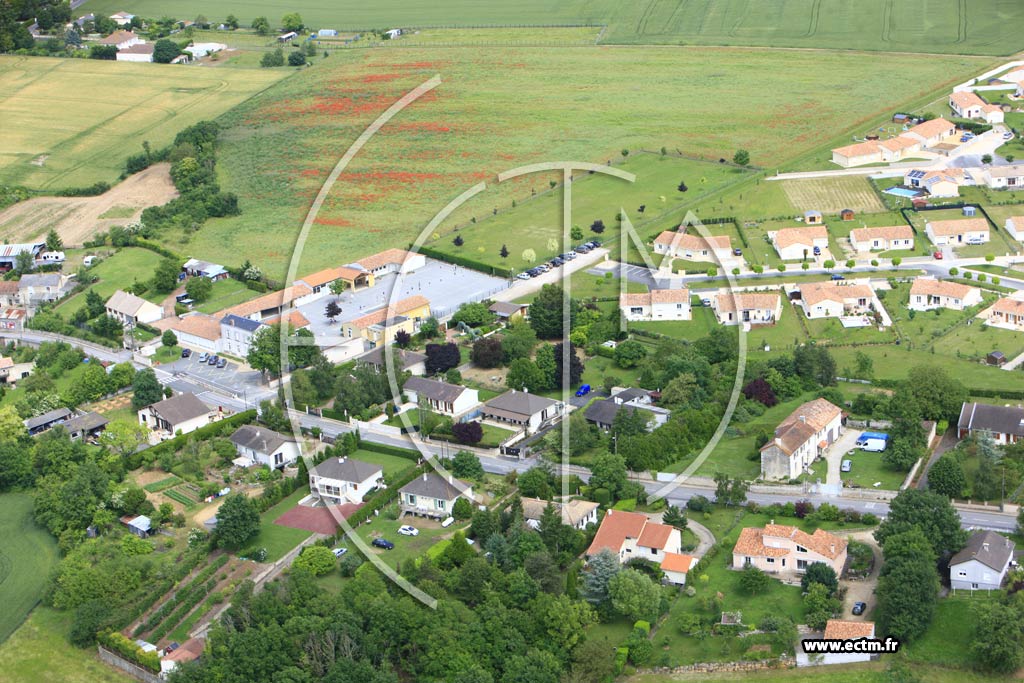 Photo arienne de Ciss (Puy-Lonchard)