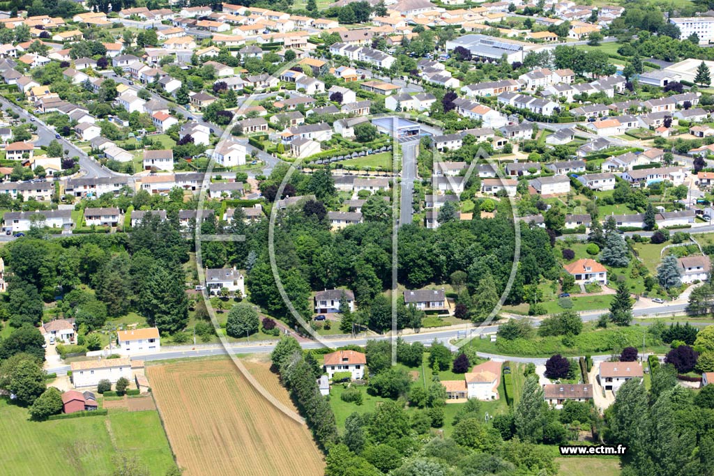 Photo arienne de Iteuil