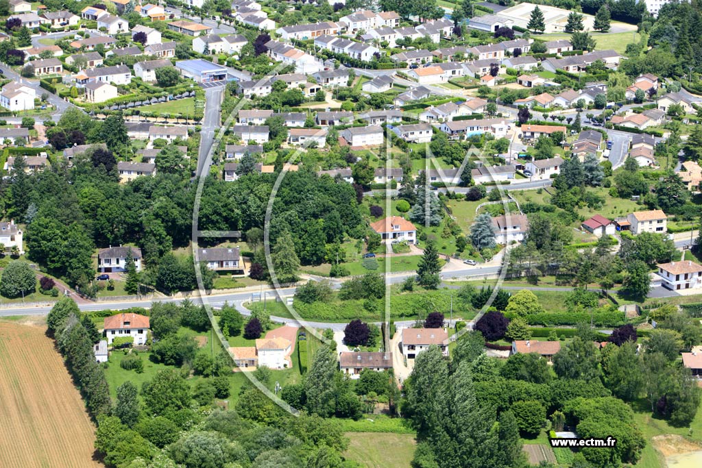 Photo arienne de Iteuil