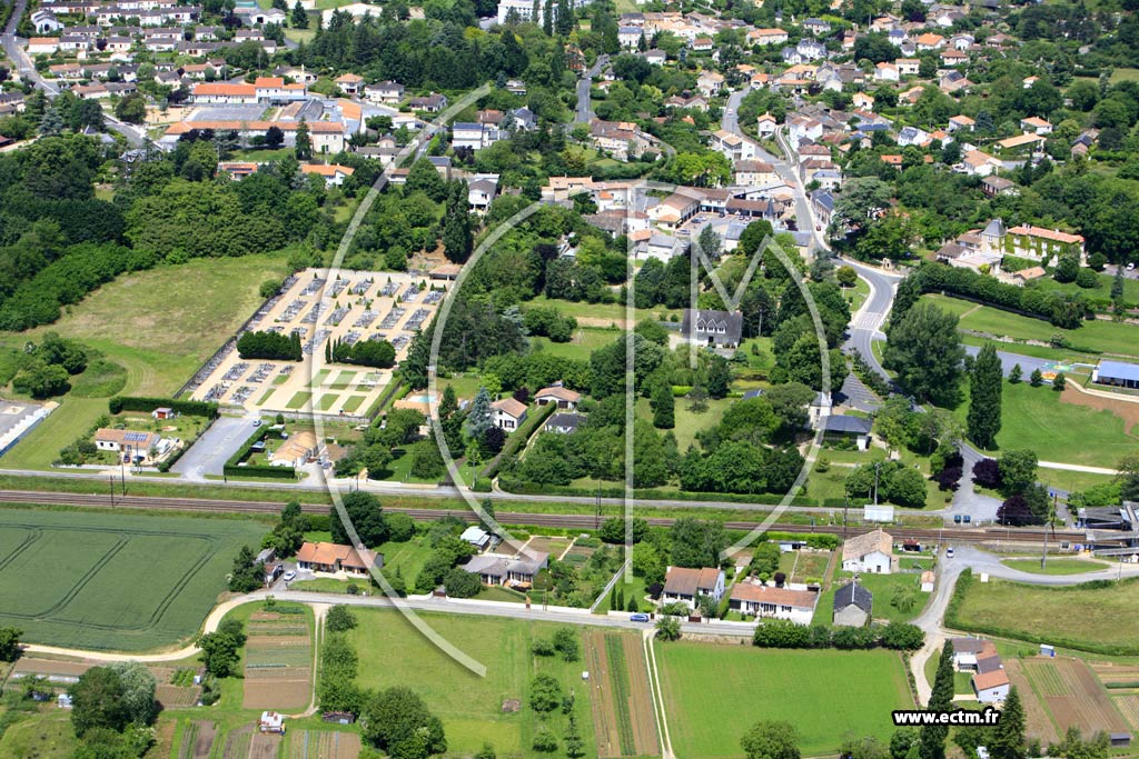 Photo arienne de Iteuil