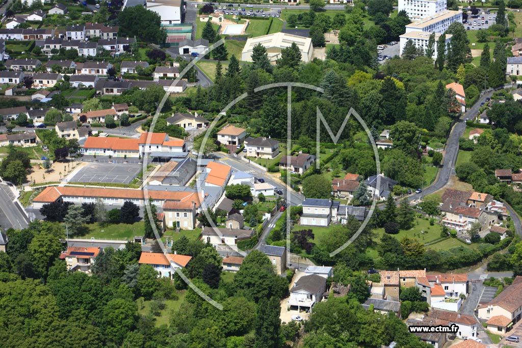 Photo arienne de Iteuil