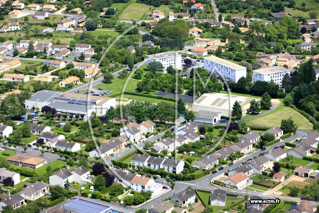 Photo arienne de Iteuil