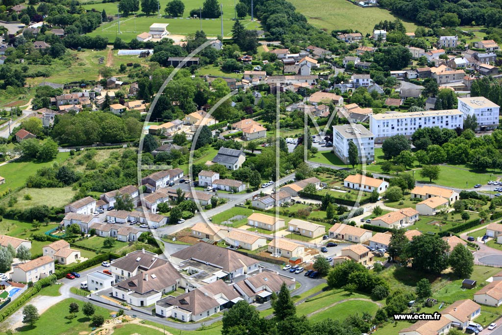 Photo arienne de Iteuil