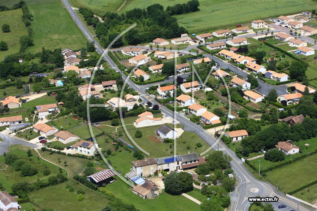 Photo arienne de Iteuil