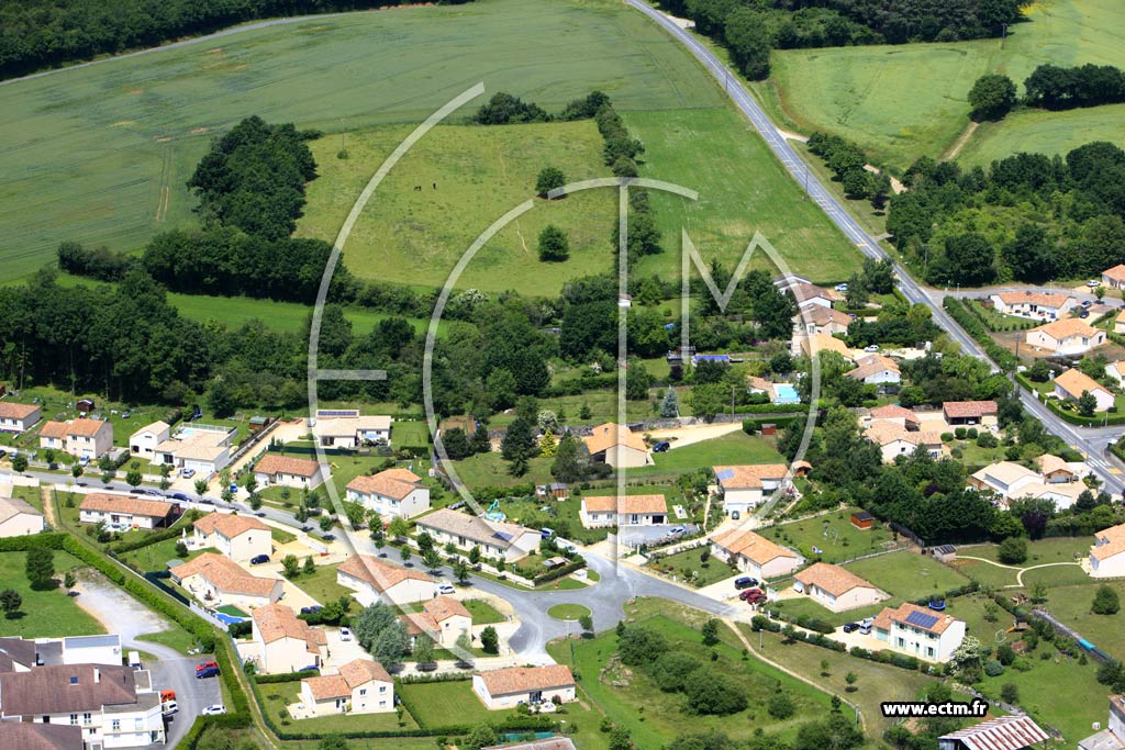 Photo arienne de Iteuil