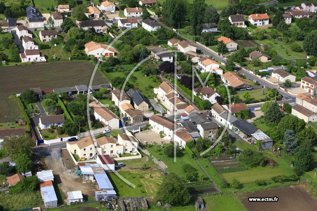 Photo arienne de Jaunay-Clan (Parigny)