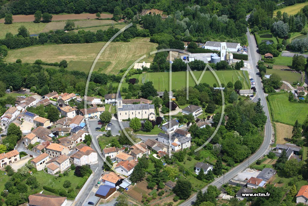 Photo arienne de La Chapelle-Montreuil