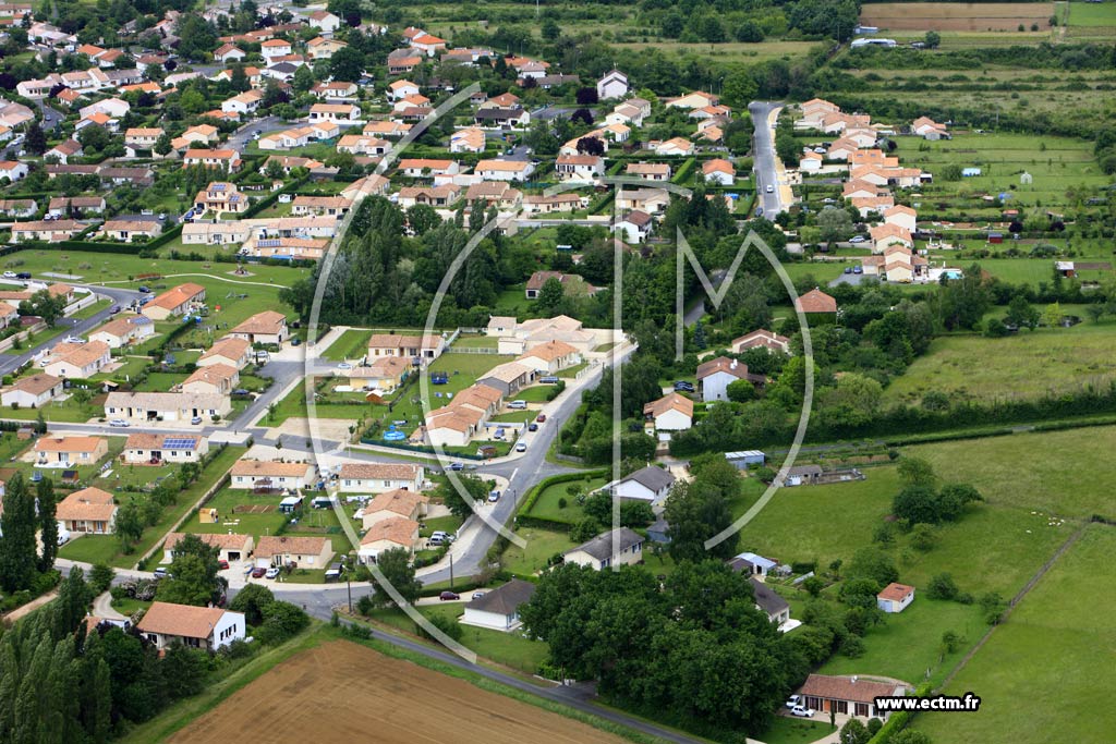 Photo arienne de La Villedieu-du-Clain