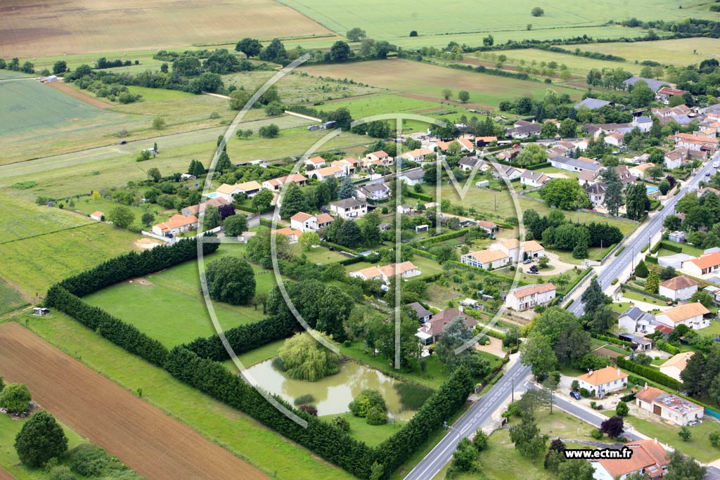 Photo arienne de La Villedieu-du-Clain