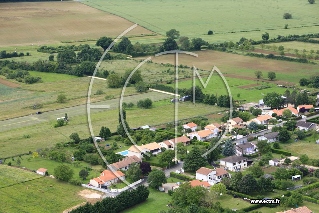 Photo arienne de La Villedieu-du-Clain