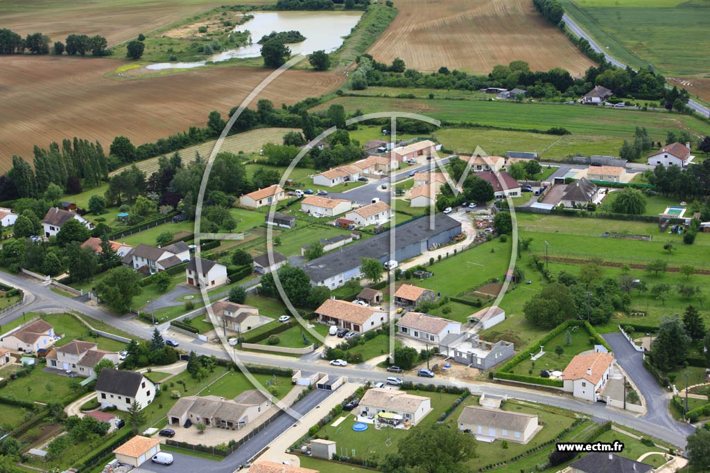 Photo arienne de La Villedieu-du-Clain
