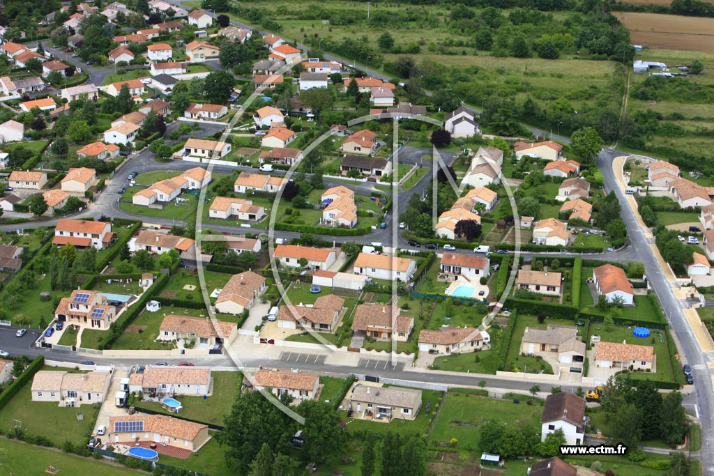 Photo arienne de La Villedieu-du-Clain