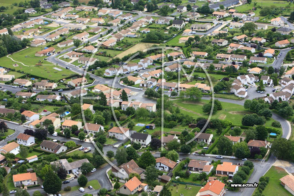 Photo arienne de La Villedieu-du-Clain
