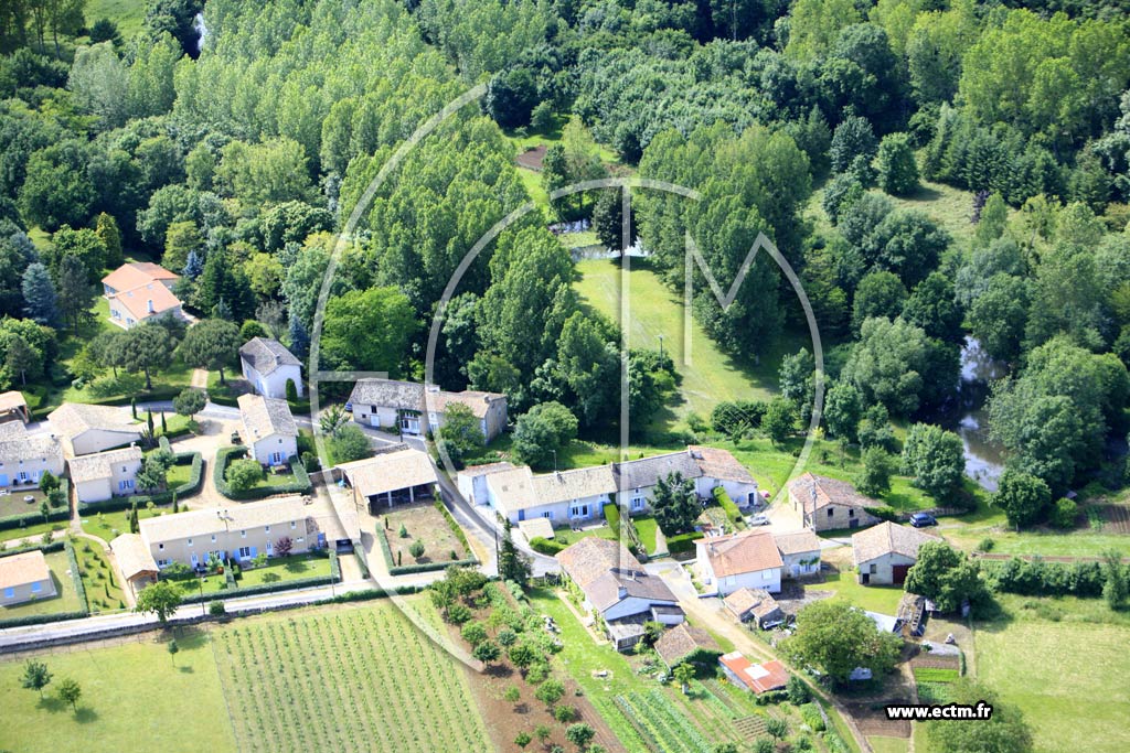 Photo arienne de Marigny-Chemereau