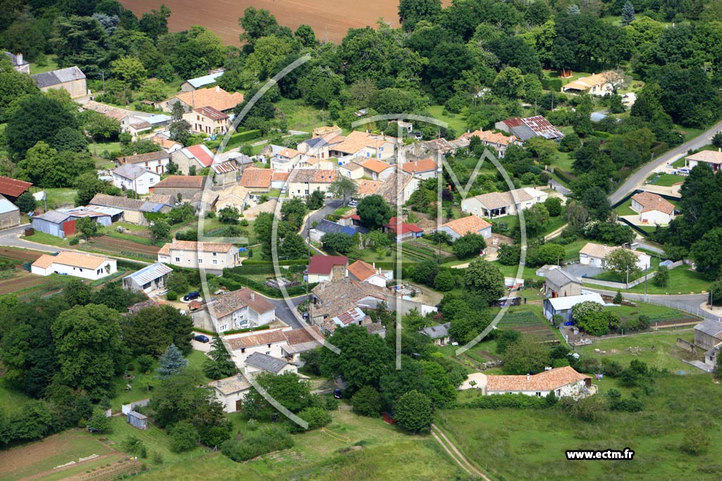 Photo arienne de Marigny-Chemereau