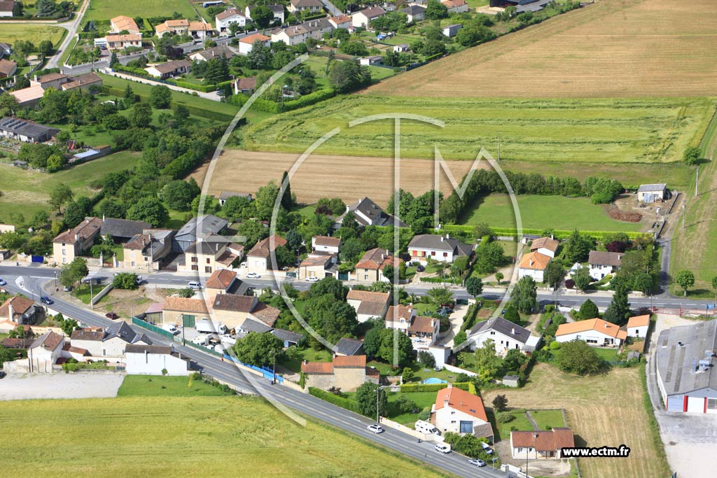 Photo arienne de Mign-Auxances (Auxances)