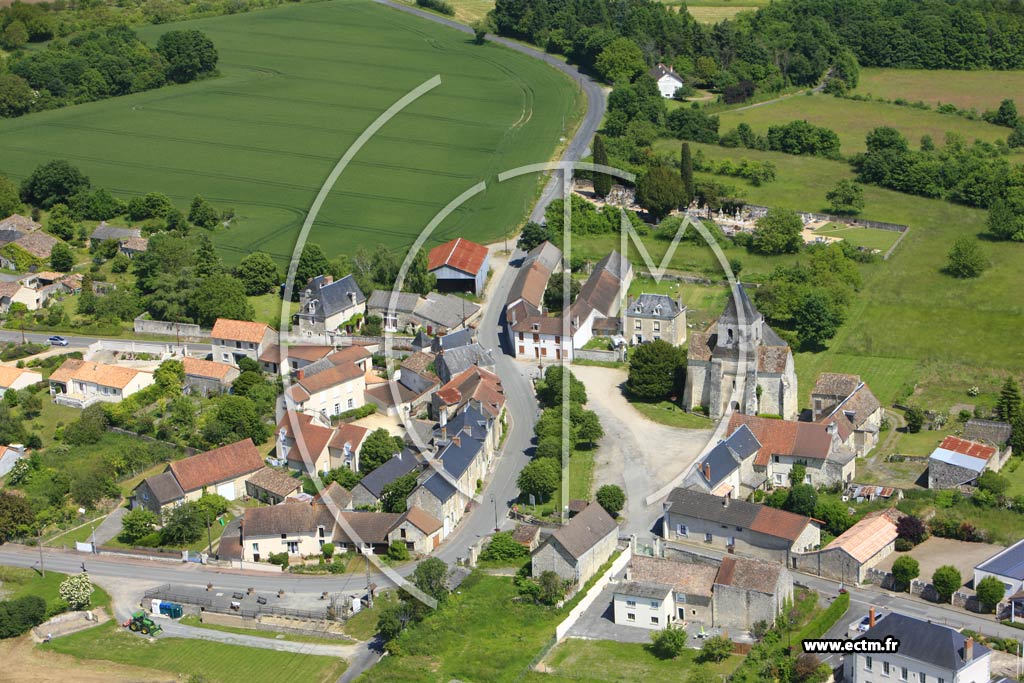 Photo arienne de Monthoiron