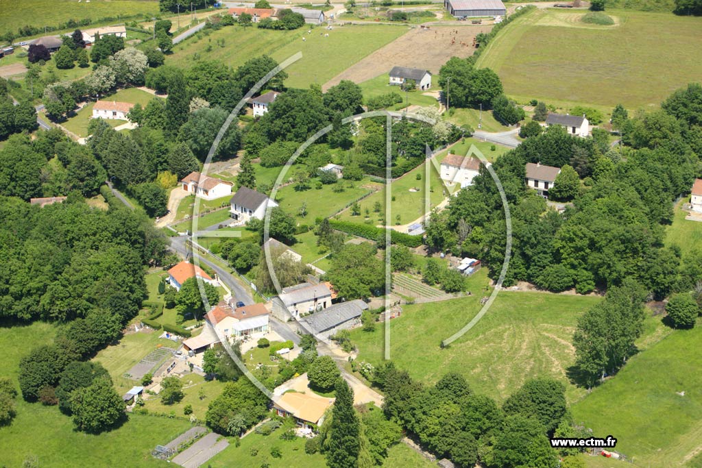 Photo arienne de Monthoiron