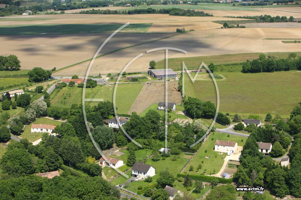 Photo arienne de Monthoiron