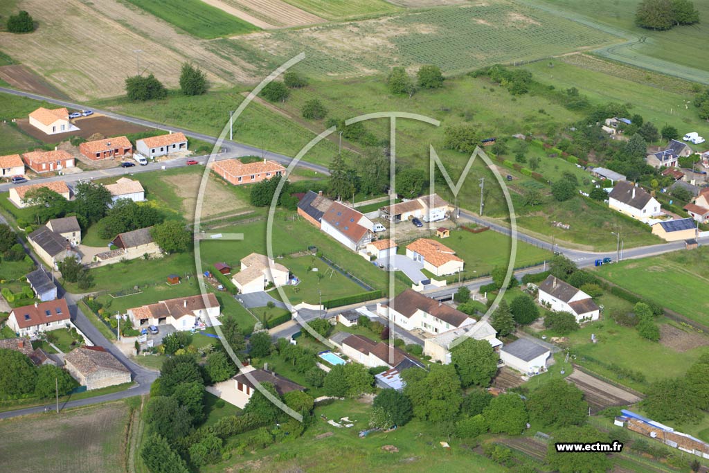 Photo arienne de Naintr (La Plaine)