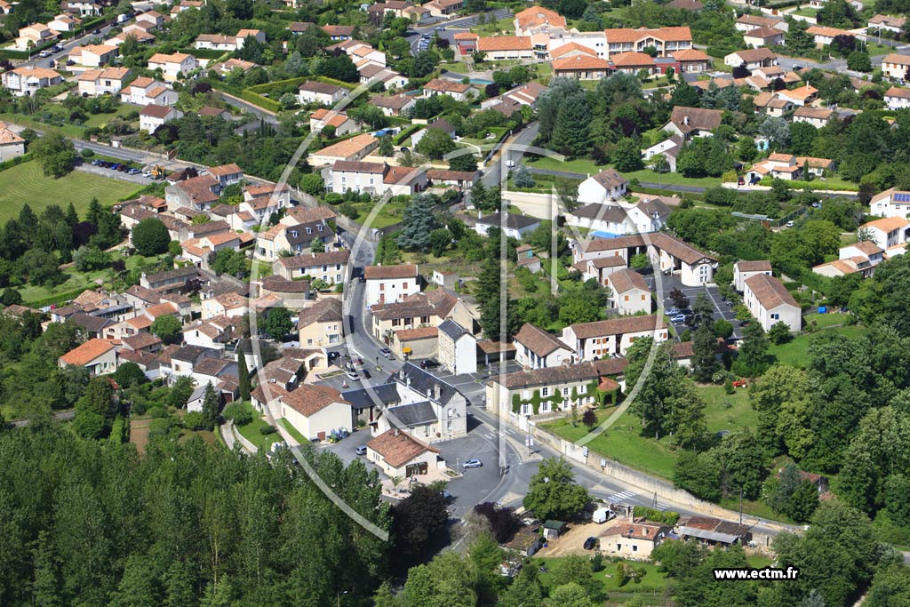 Photo arienne de Nouaill-Maupertuis