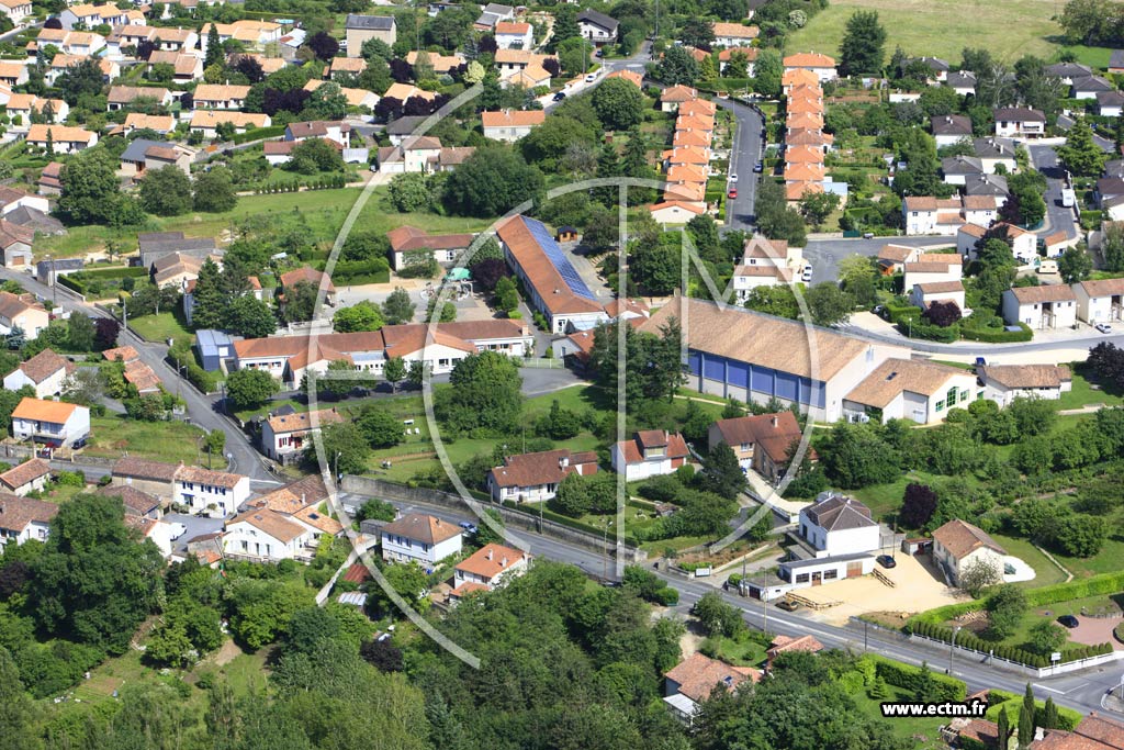 Photo arienne de Nouaill-Maupertuis (Valle Mathe)