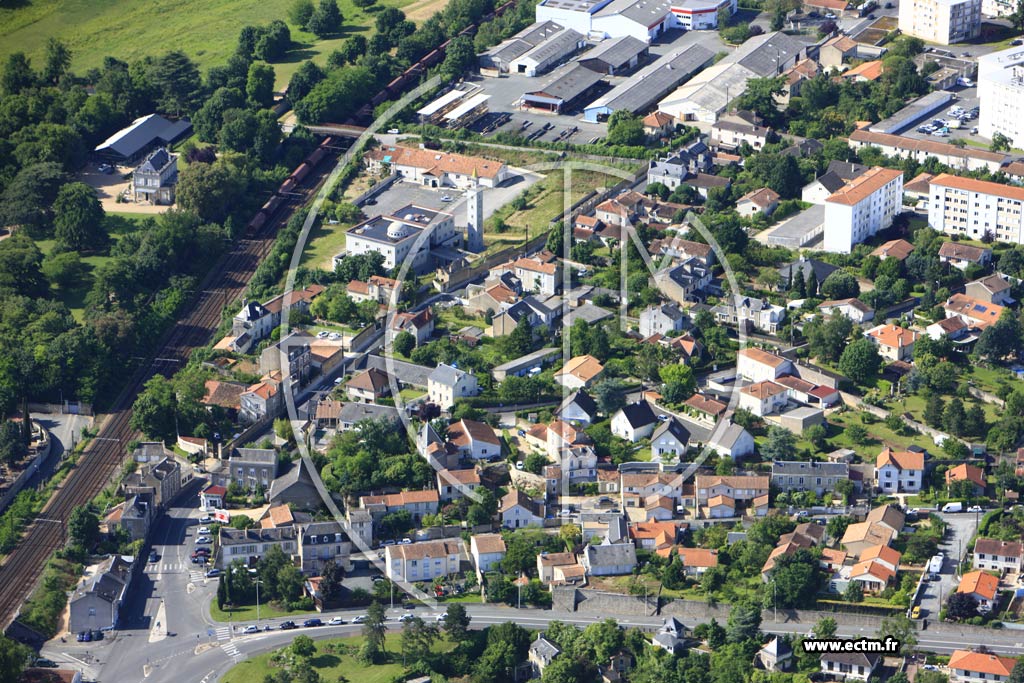 Photo arienne de Poitiers (Couronneries)