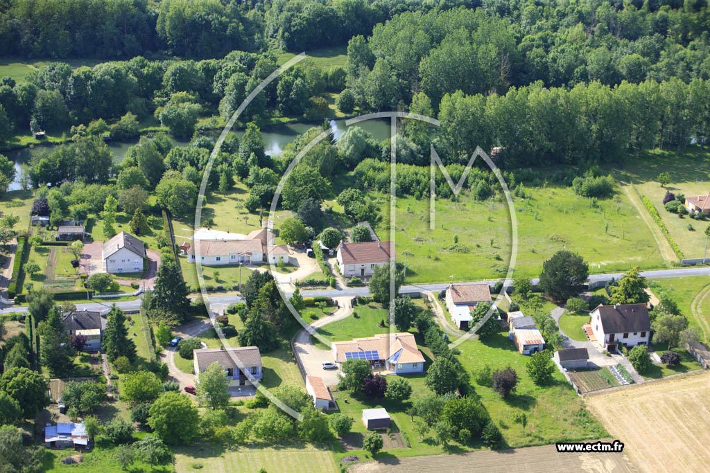 Photo arienne de Saint-Cyr