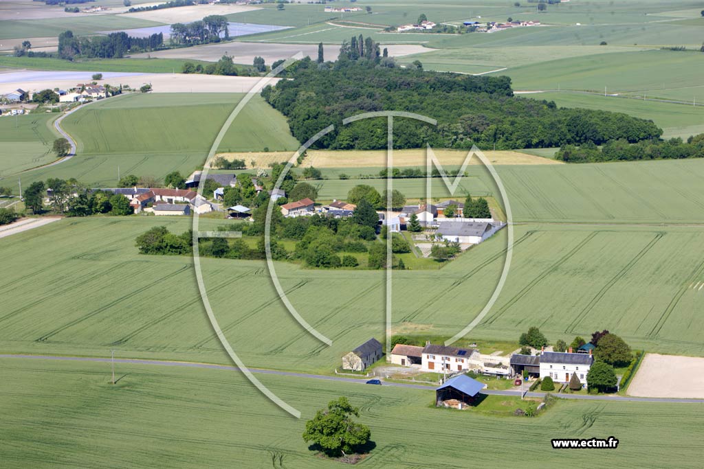 Photo arienne de Saint-Genest-d'Ambire