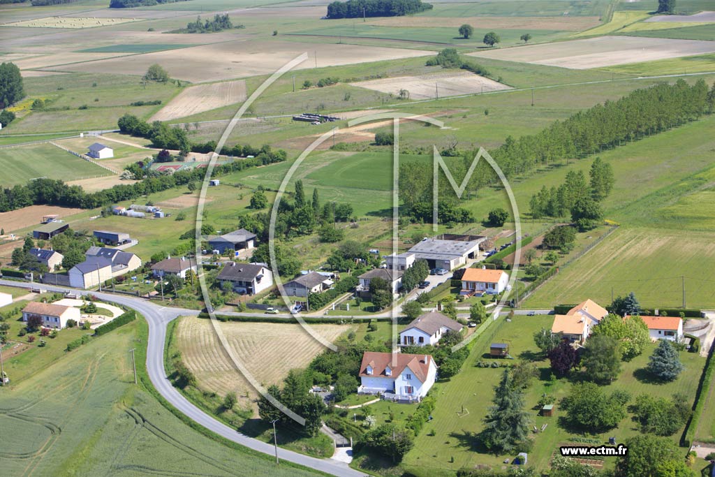 Photo arienne de Saint-Genest-d'Ambire