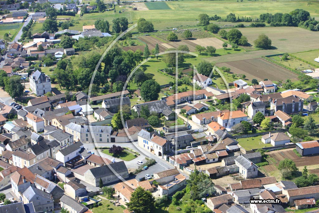 Photo arienne de Saint-Genest-d'Ambire