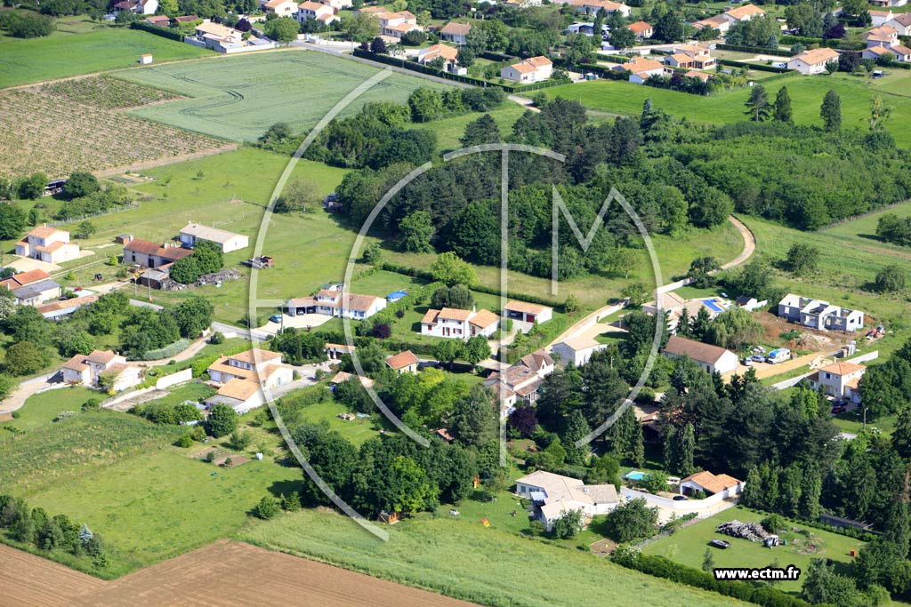 Photo arienne de Saint-Georges-ls-Baillargeaux (Champ de Gain)