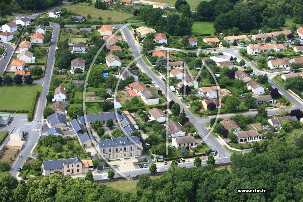 Photo arienne de Saint-Maurice-la-Cloure