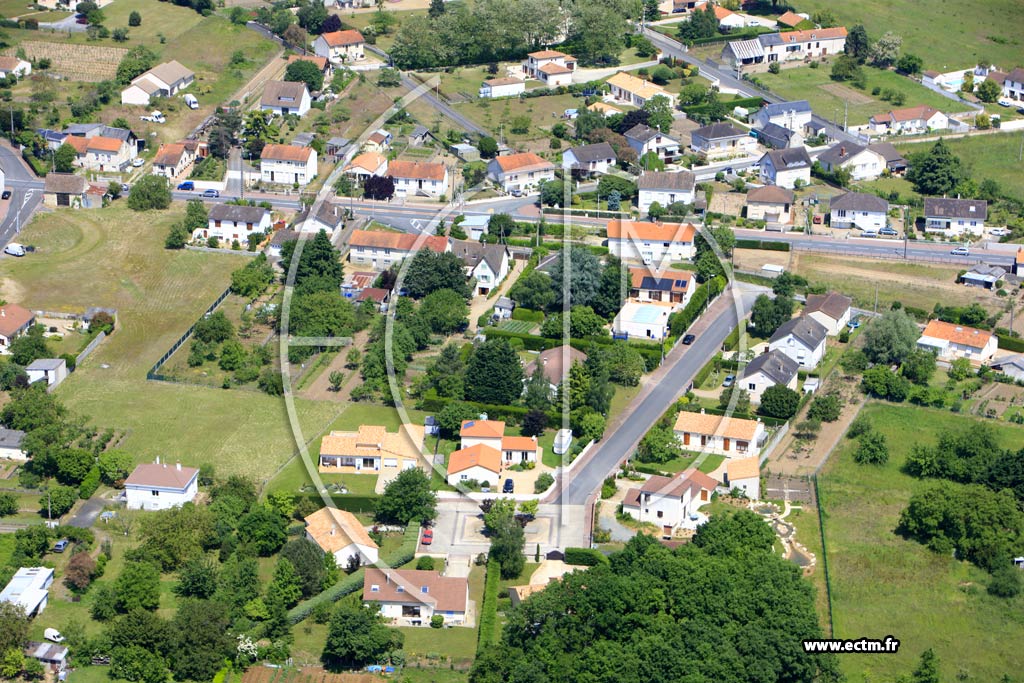 Photo arienne de Thur (Besse)