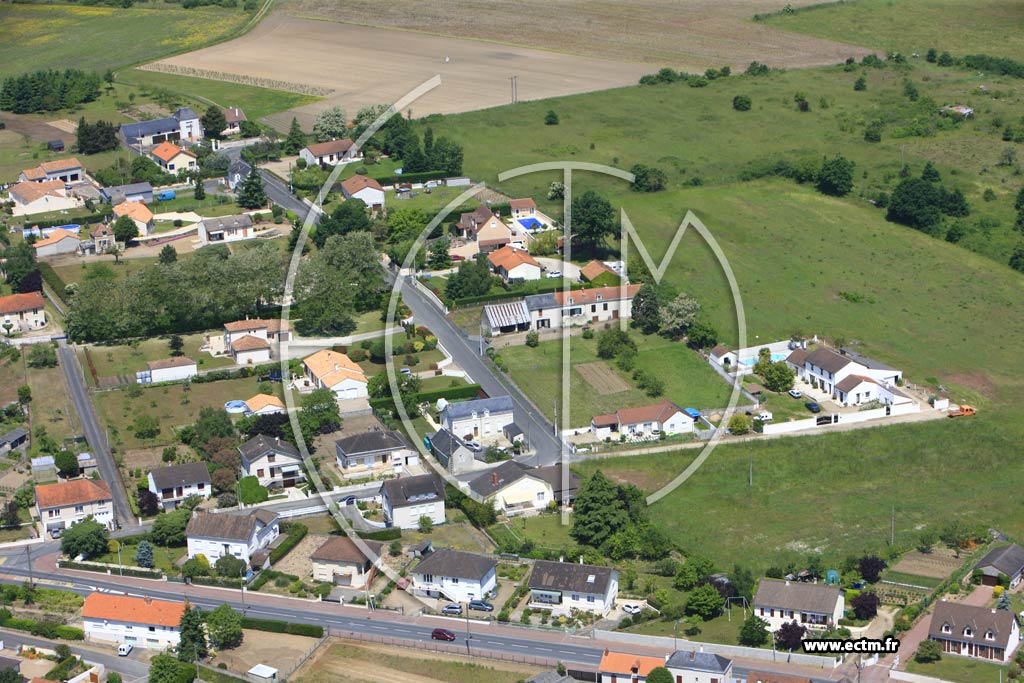 Photo arienne de Thur (Besse)
