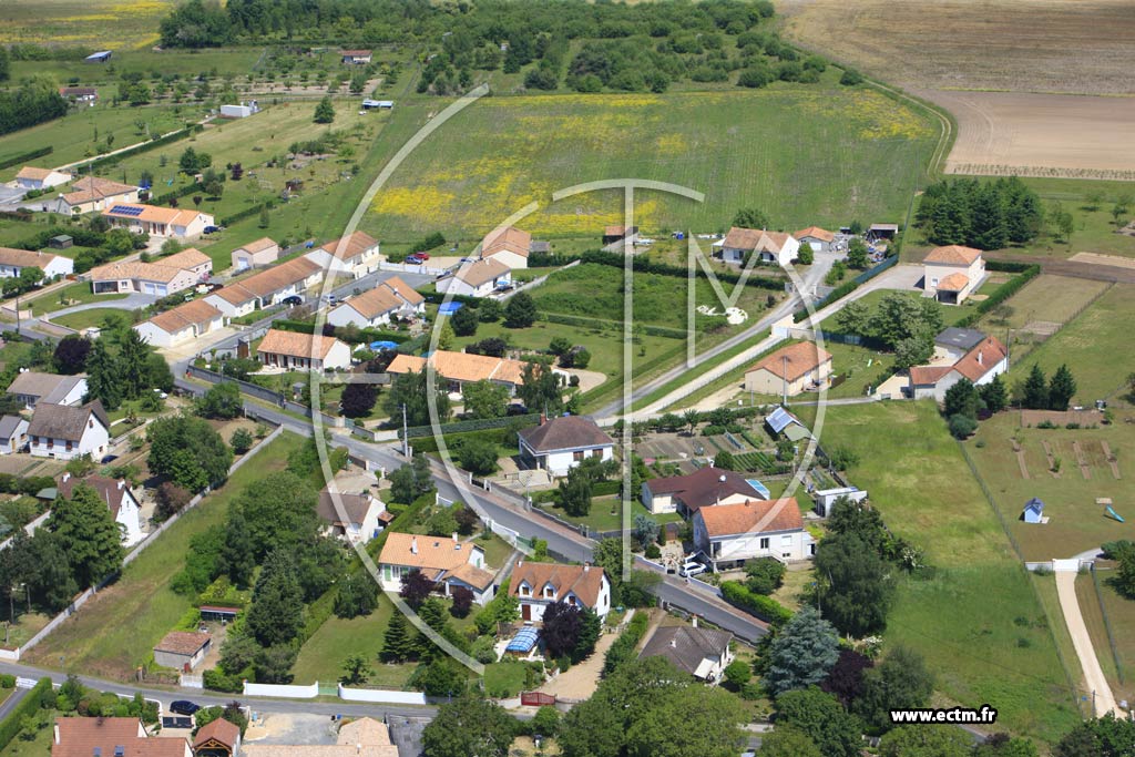 Photo arienne de Thur (Besse)