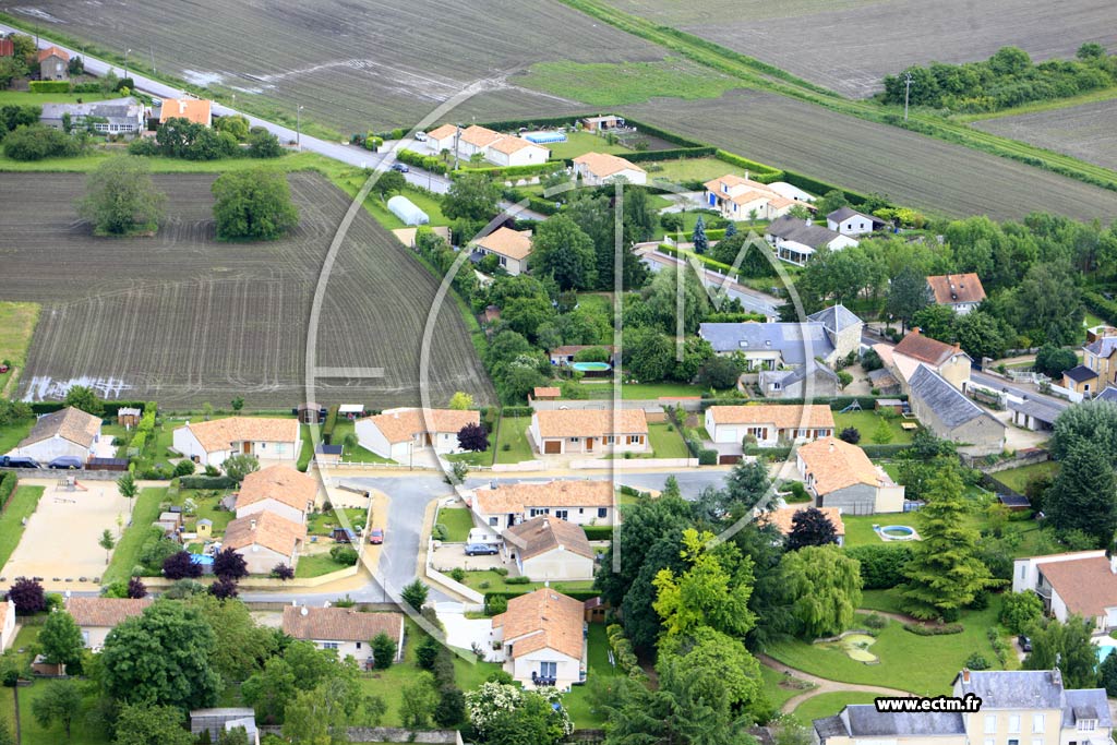Photo arienne de Vendeuvre-du-Poitou