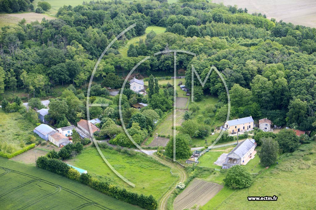 Photo arienne de Vendeuvre-du-Poitou