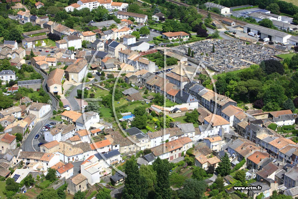 Photo arienne de Vivonne