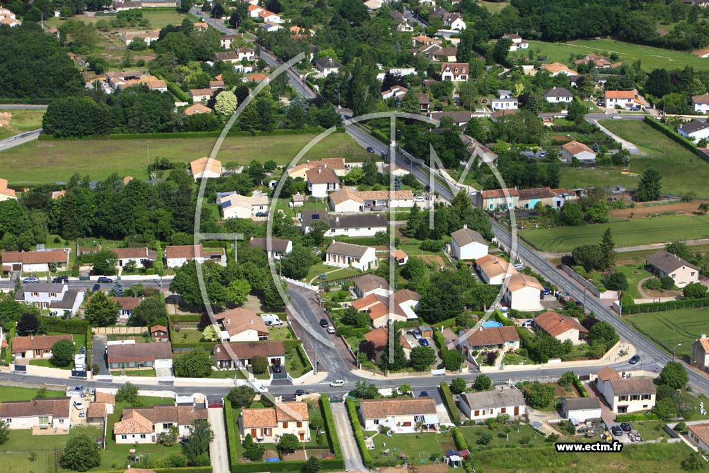 Photo arienne de Vouneuil-sous-Biard (La Jarrie)
