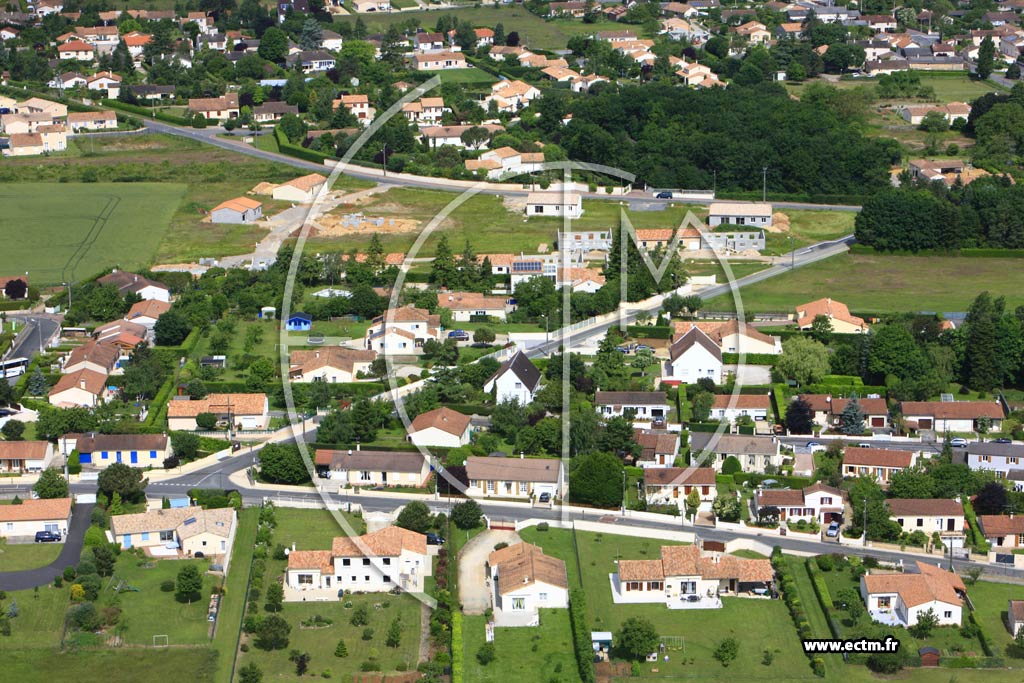Photo arienne de Vouneuil-sous-Biard (La Jarrie)