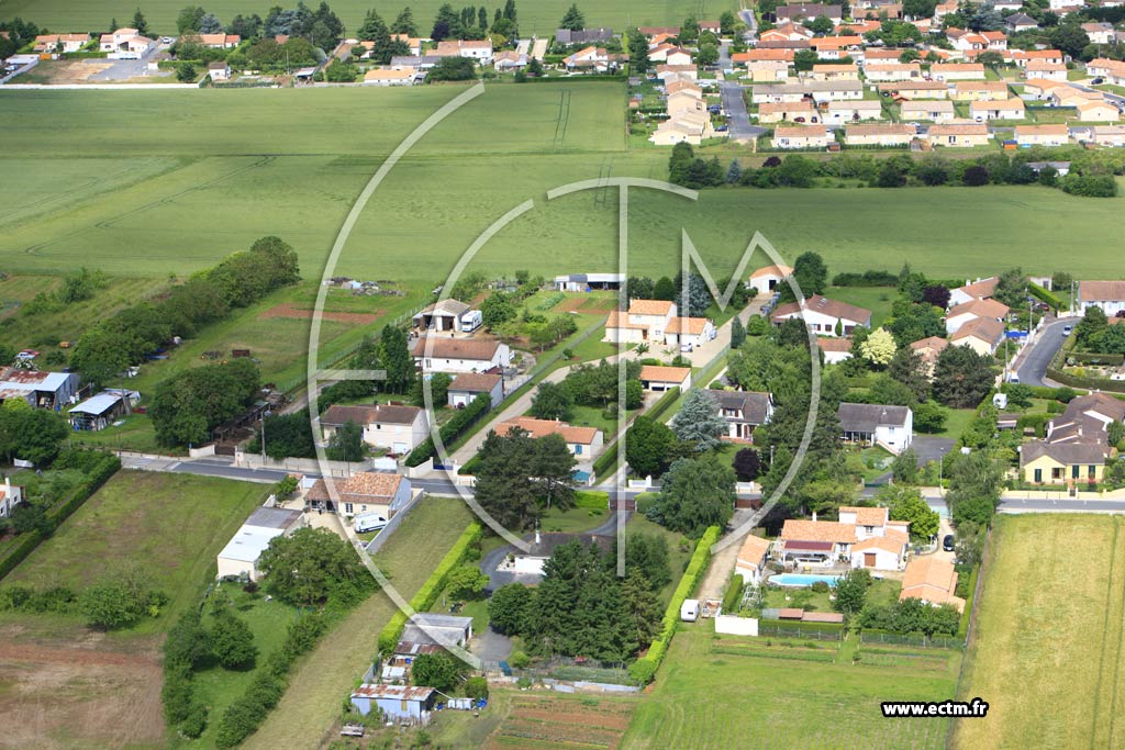 Photo arienne de Vouneuil-sous-Biard (La Jarrie)