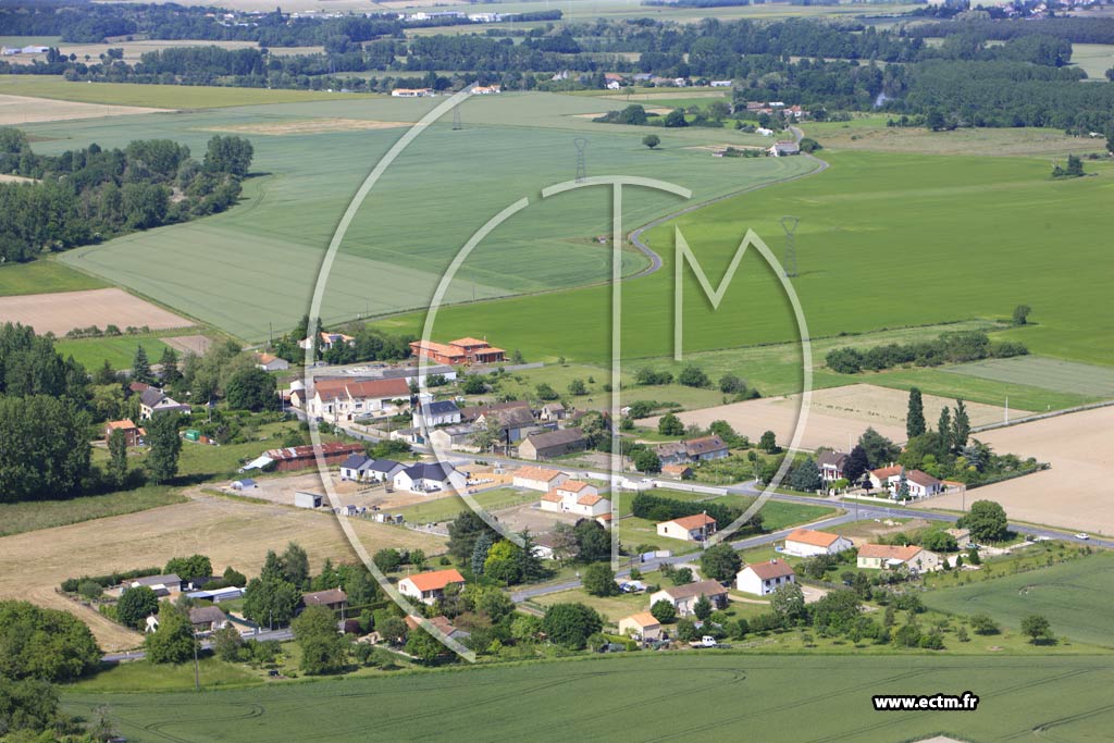 Photo arienne de Vouneuil-sur-Vienne (Le Pontereau)